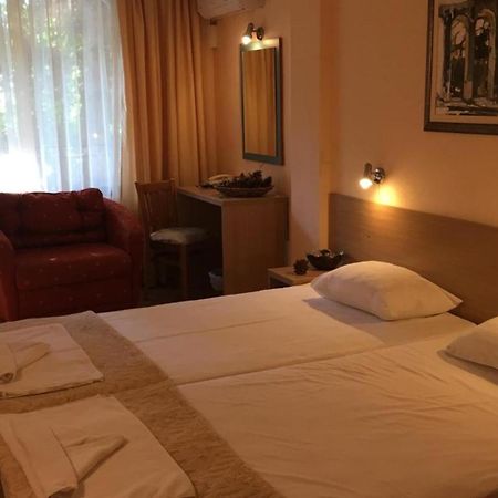 Park Hotel Briz โกลเดน แซนส์ ภายนอก รูปภาพ