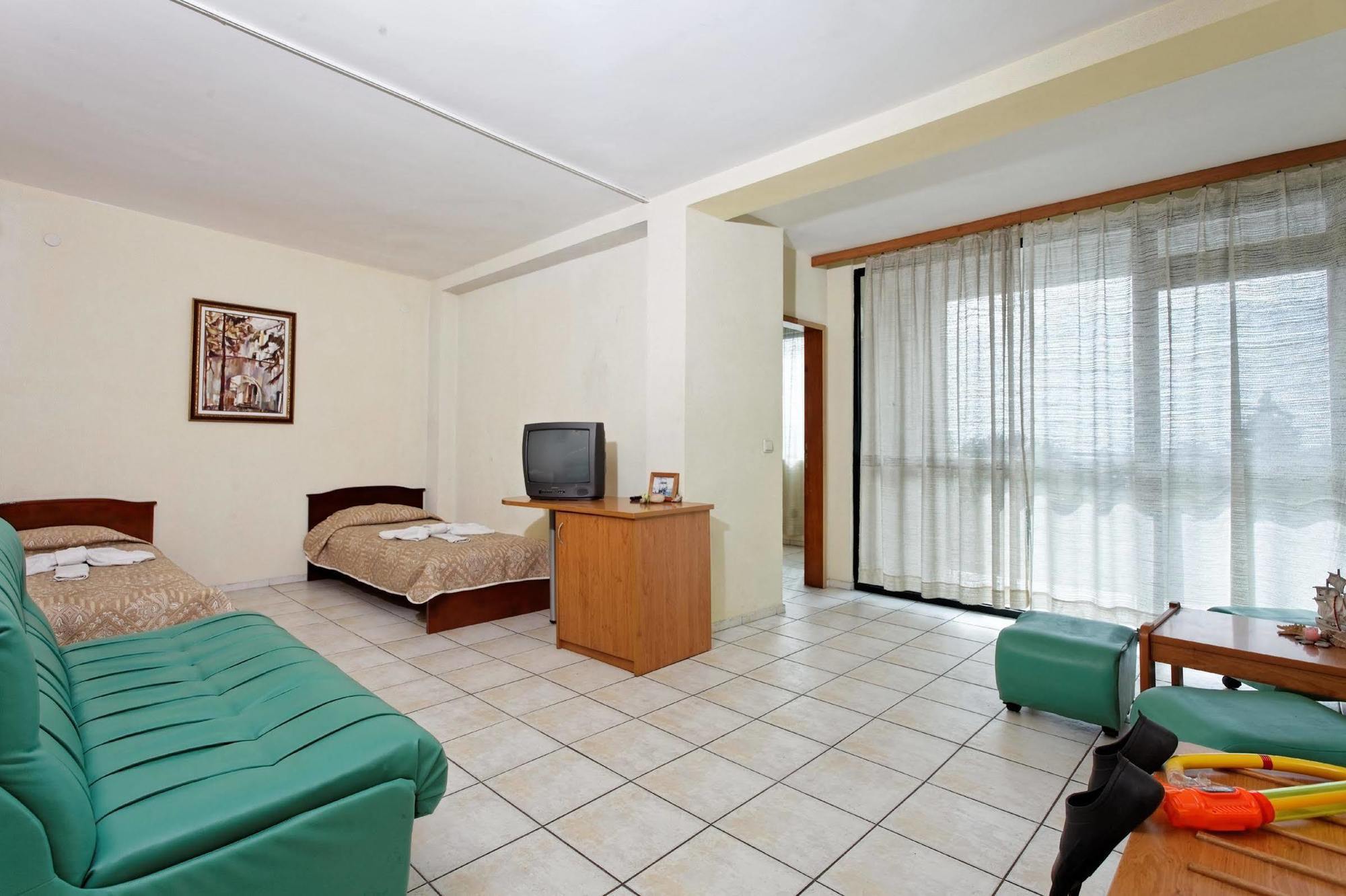 Park Hotel Briz โกลเดน แซนส์ ภายนอก รูปภาพ