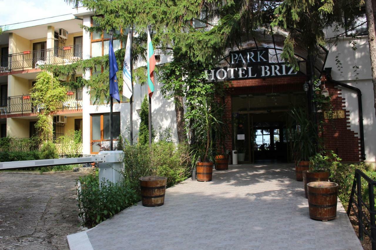 Park Hotel Briz โกลเดน แซนส์ ภายนอก รูปภาพ