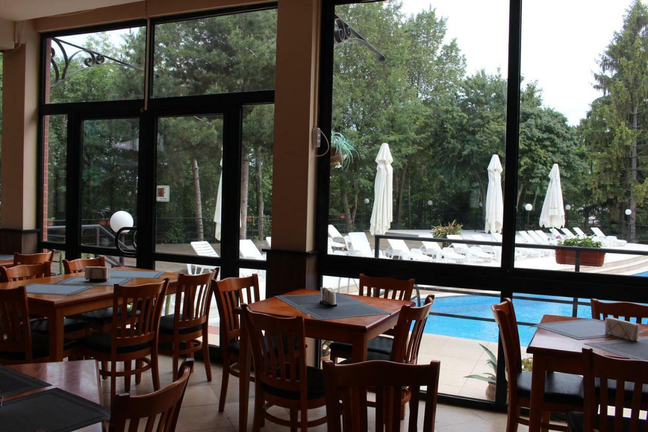 Park Hotel Briz โกลเดน แซนส์ ภายนอก รูปภาพ